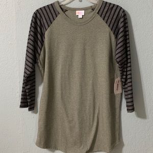 LuLaRoe Randy Shirt.